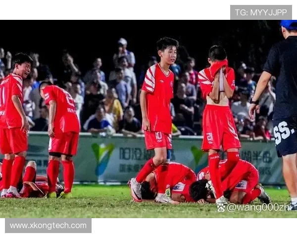 从青训到职业赛场足球明星的培养之路揭秘