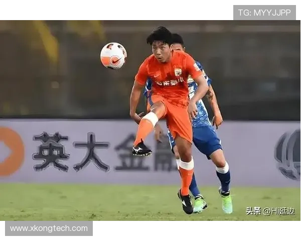 从辉煌到落魄足球明星的逆袭与沉沦人生轨迹探寻