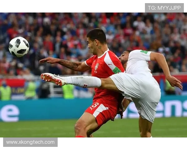 全球个子最矮的足球明星排名揭秘他们如何在绿茵场上创造辉煌