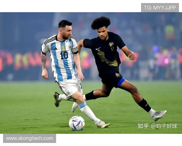 教你如何绘制足球巨星梅西的精彩瞬间与独特风采